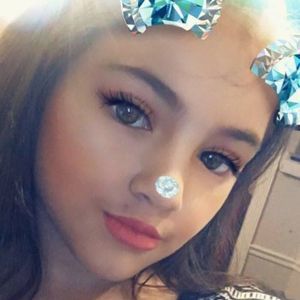 Meet your Posher, Kyndra